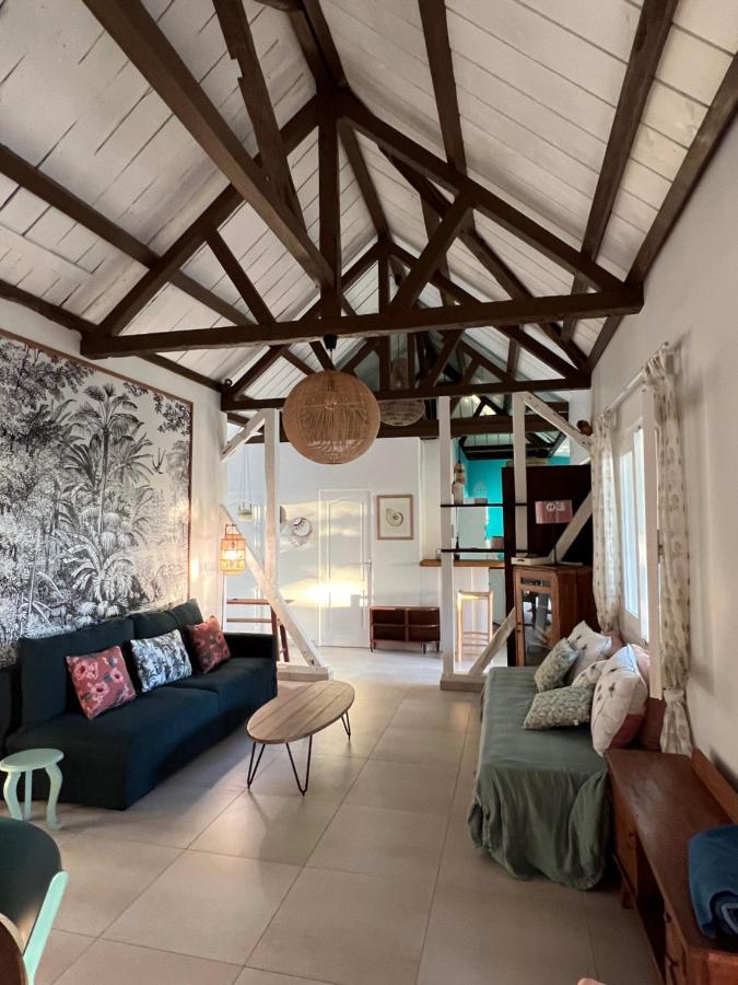 Jolie Creole- Villa Sur Le Lagon La Saline Le Bains Extérieur photo