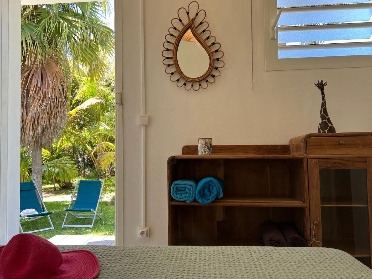Jolie Creole- Villa Sur Le Lagon La Saline Le Bains Extérieur photo